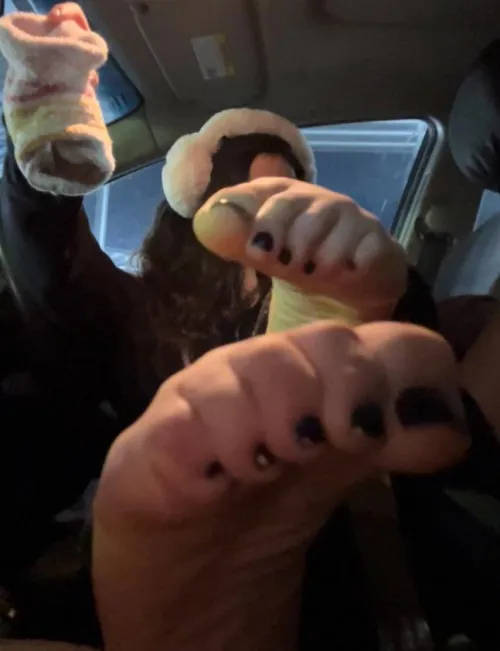 [oc] Don’t worry, I won’t tell anyone that you’re relapsing for me