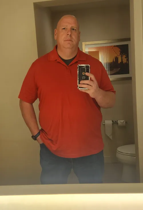 47 [M4R] Dad type would love to orally please a young fit guy or girl. I'm near Lake Worth and will travel! 