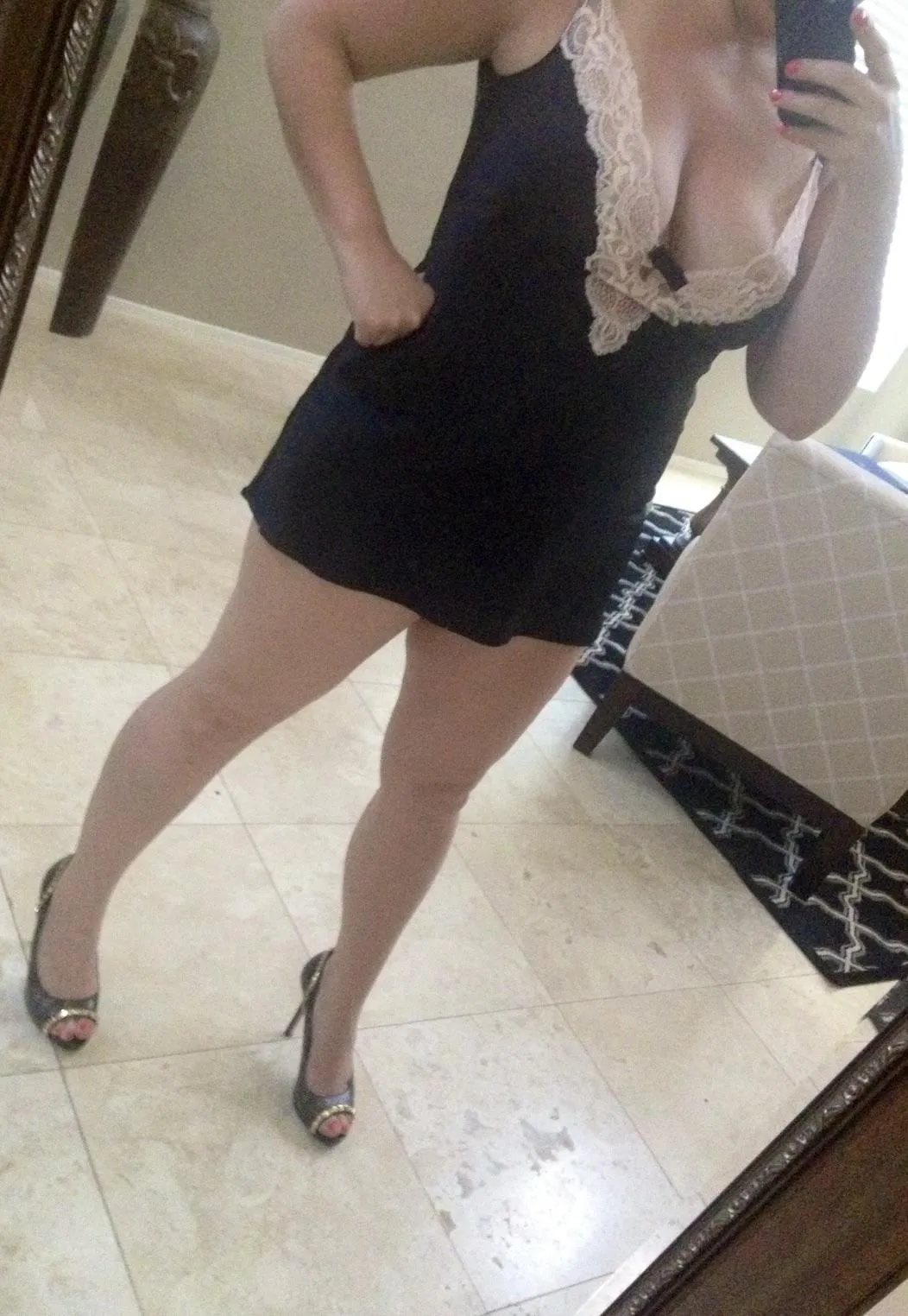 Am I a desirable MILF hotwife?