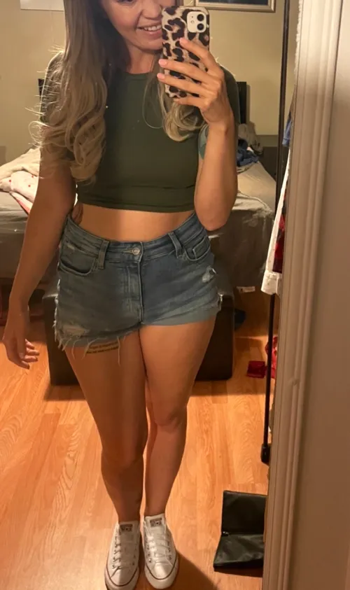 Babe come home soon, I’m waiting 