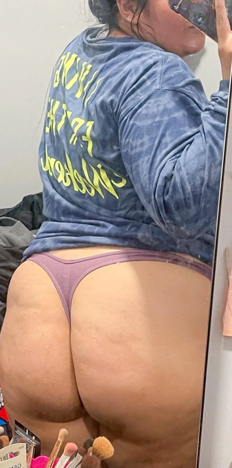 give it a good spank and watch it jiggle