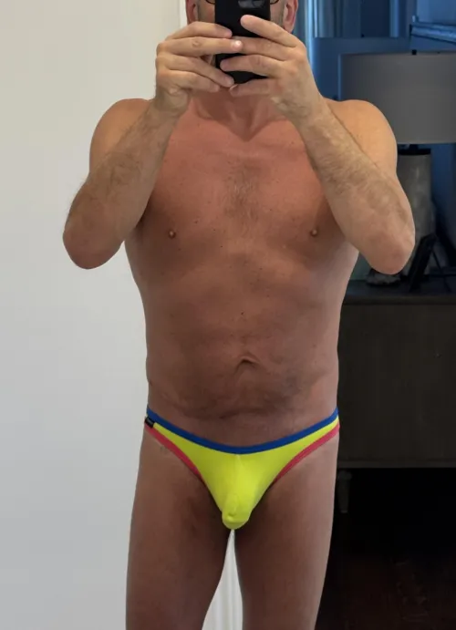 Looking for hotwife with bi husband