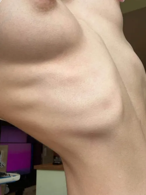 My ribcage, a perfect frame for all that I am