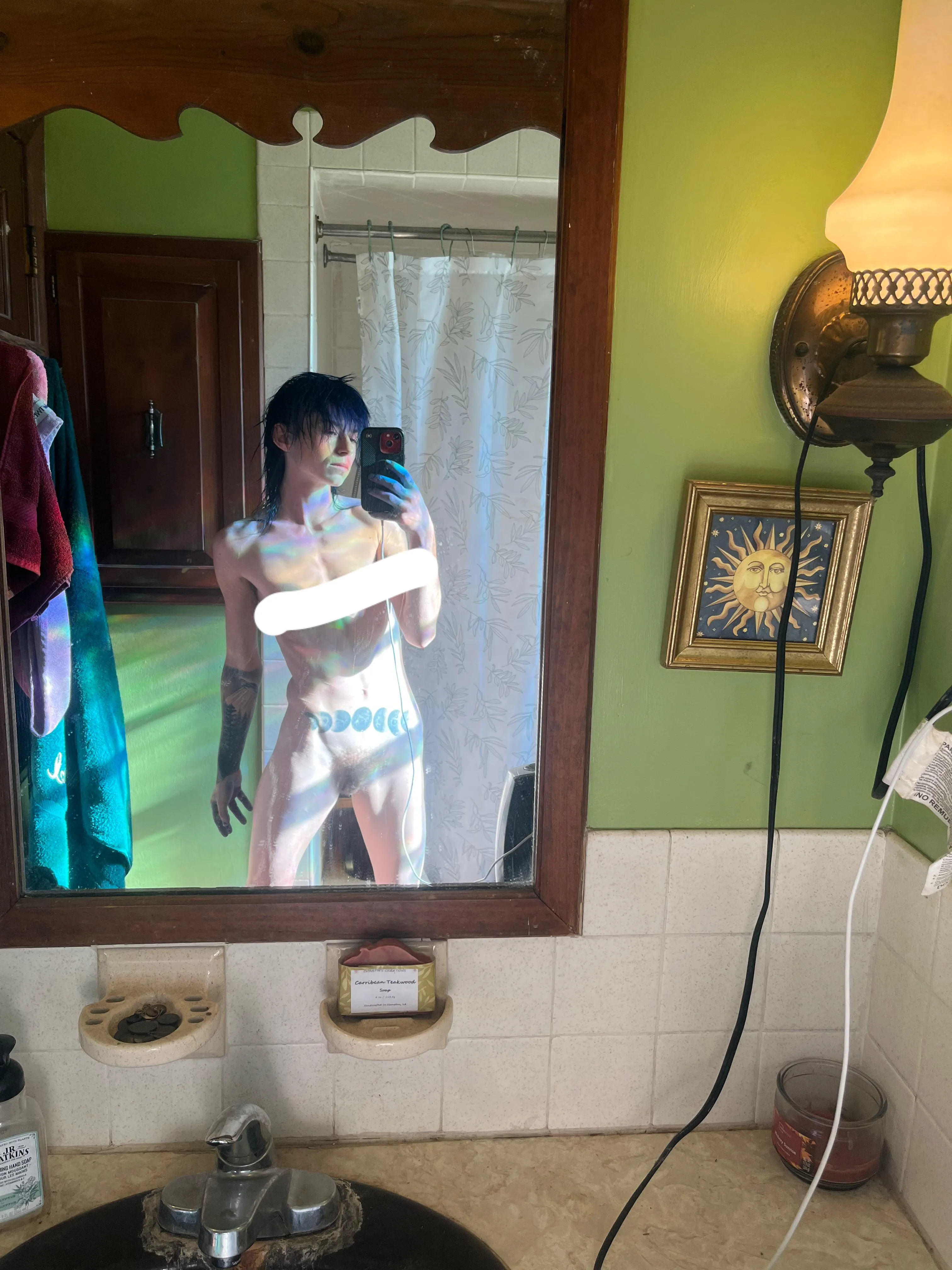 Only trimming with scissors 