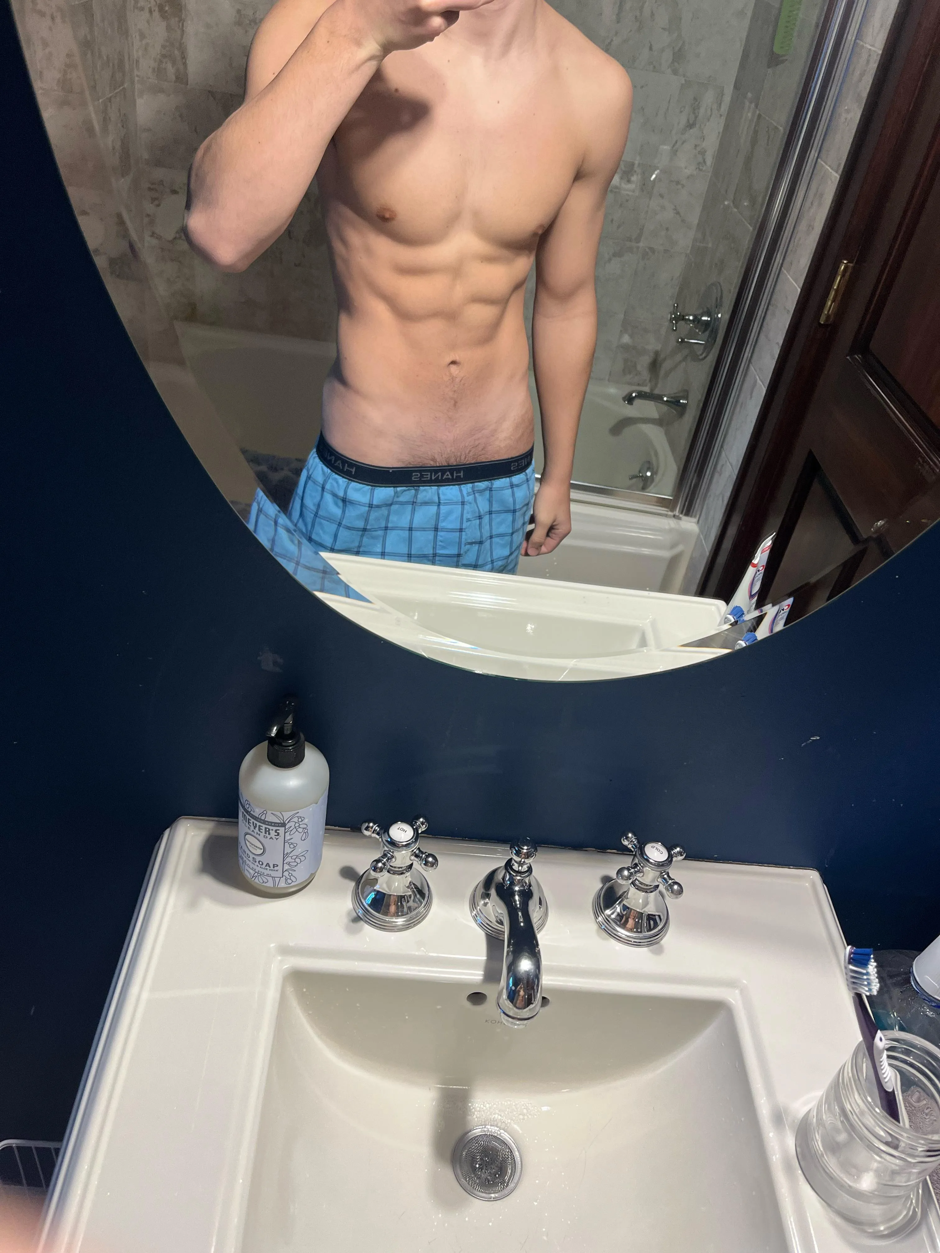 [18] hows my body looking