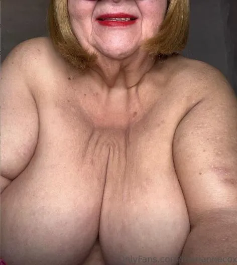 come warm me, I'm needing it
