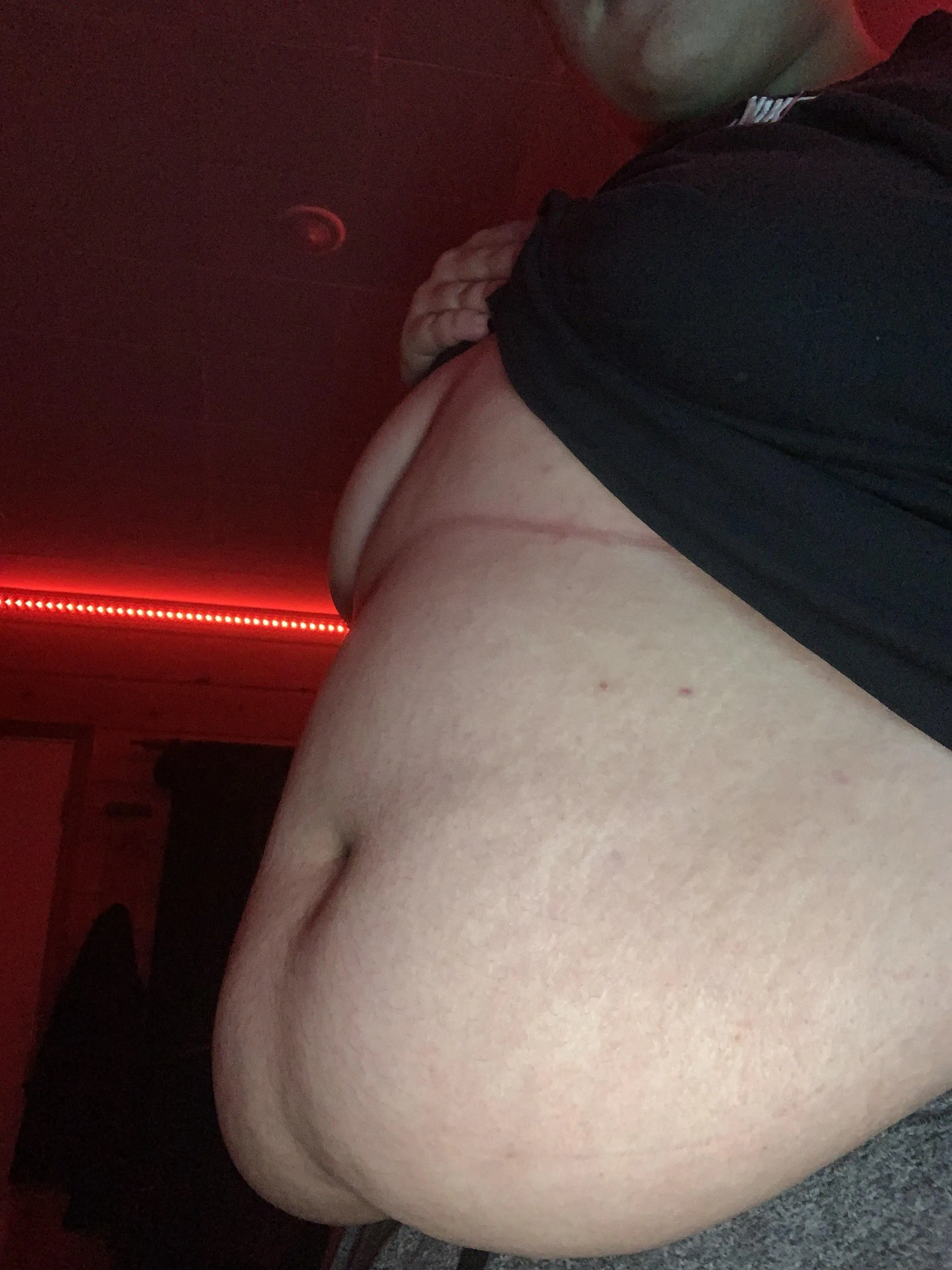 Do these lights make me look fatter than I am?