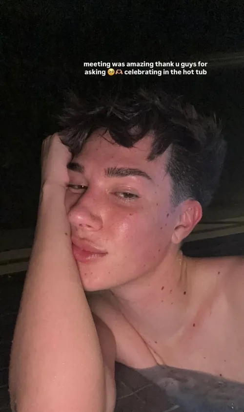 His face alone has me weak