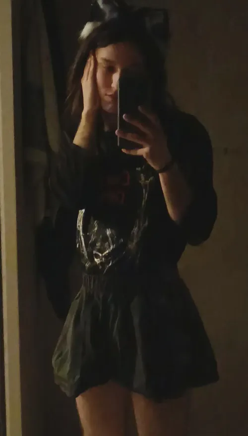 I think im not a good catboy :(