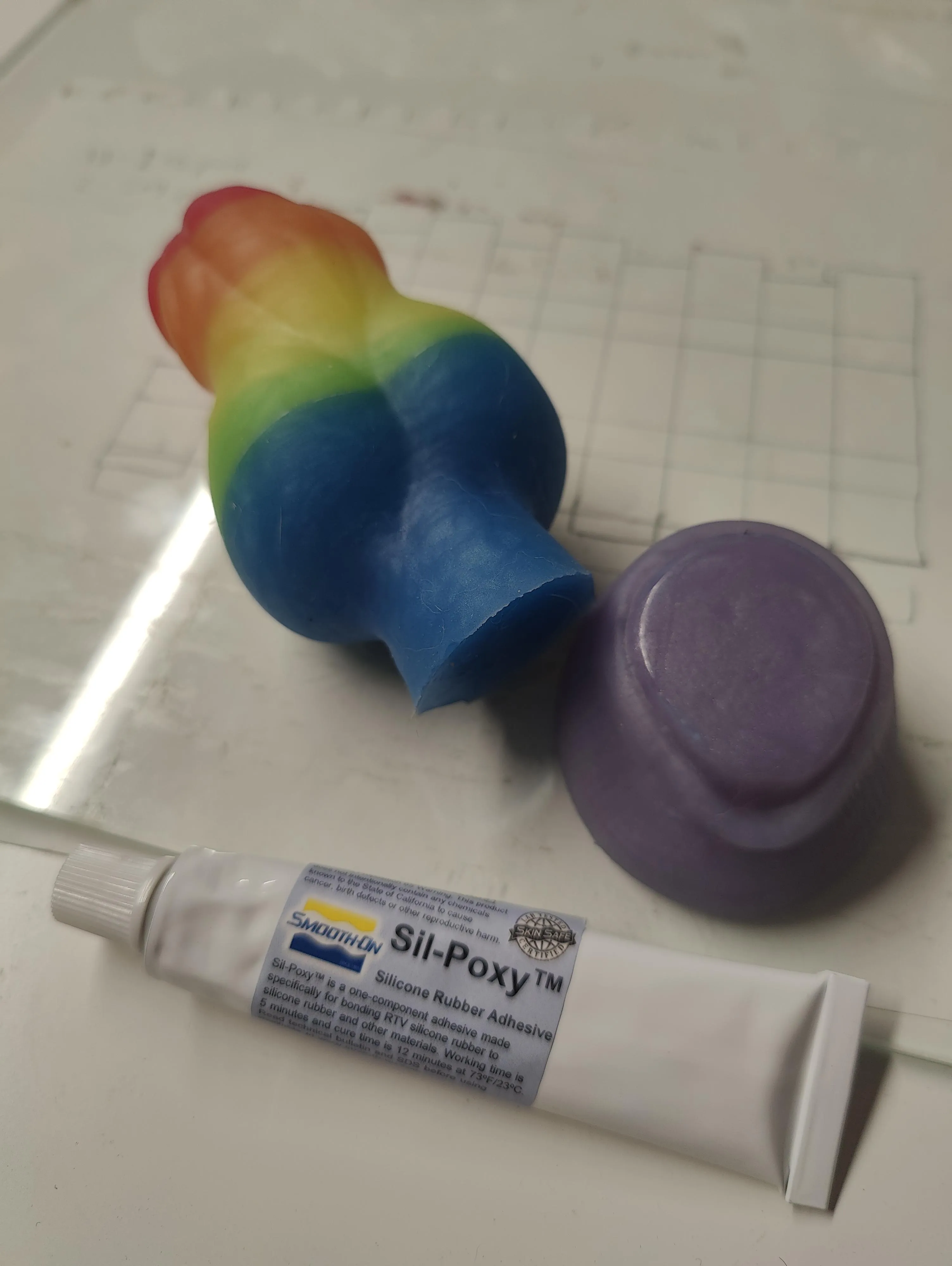 Is this repairable with Smooth on Silpoxy? 