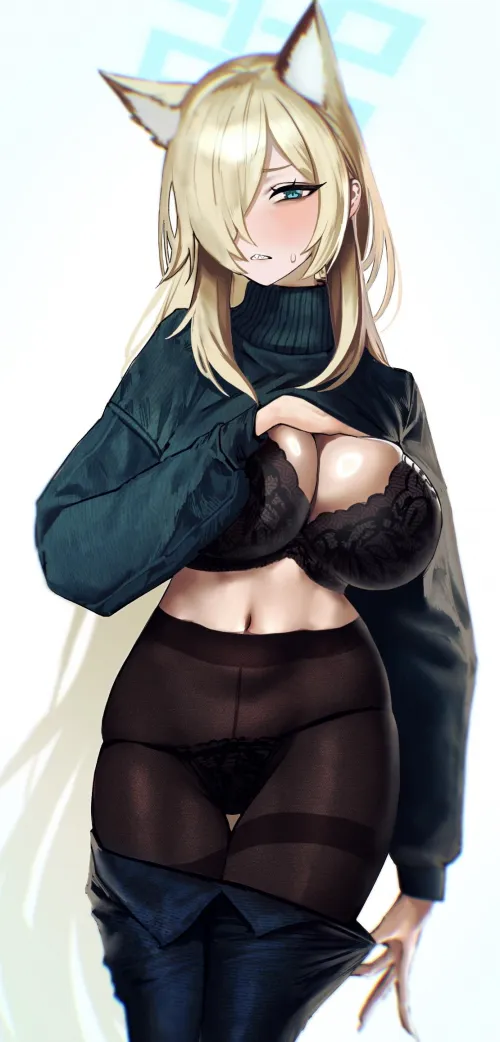 Kanna showing off her body