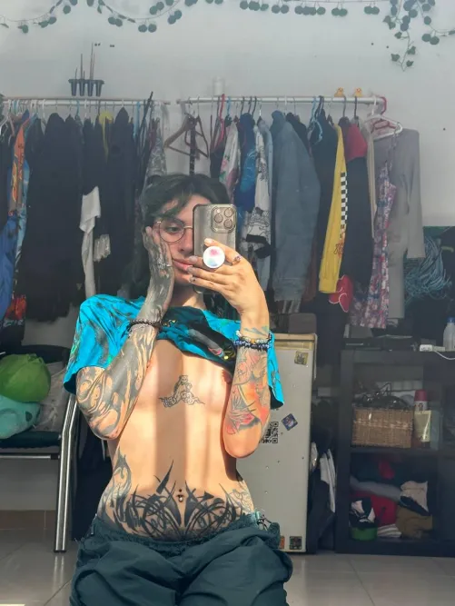 my room and I are getting more and more Emo