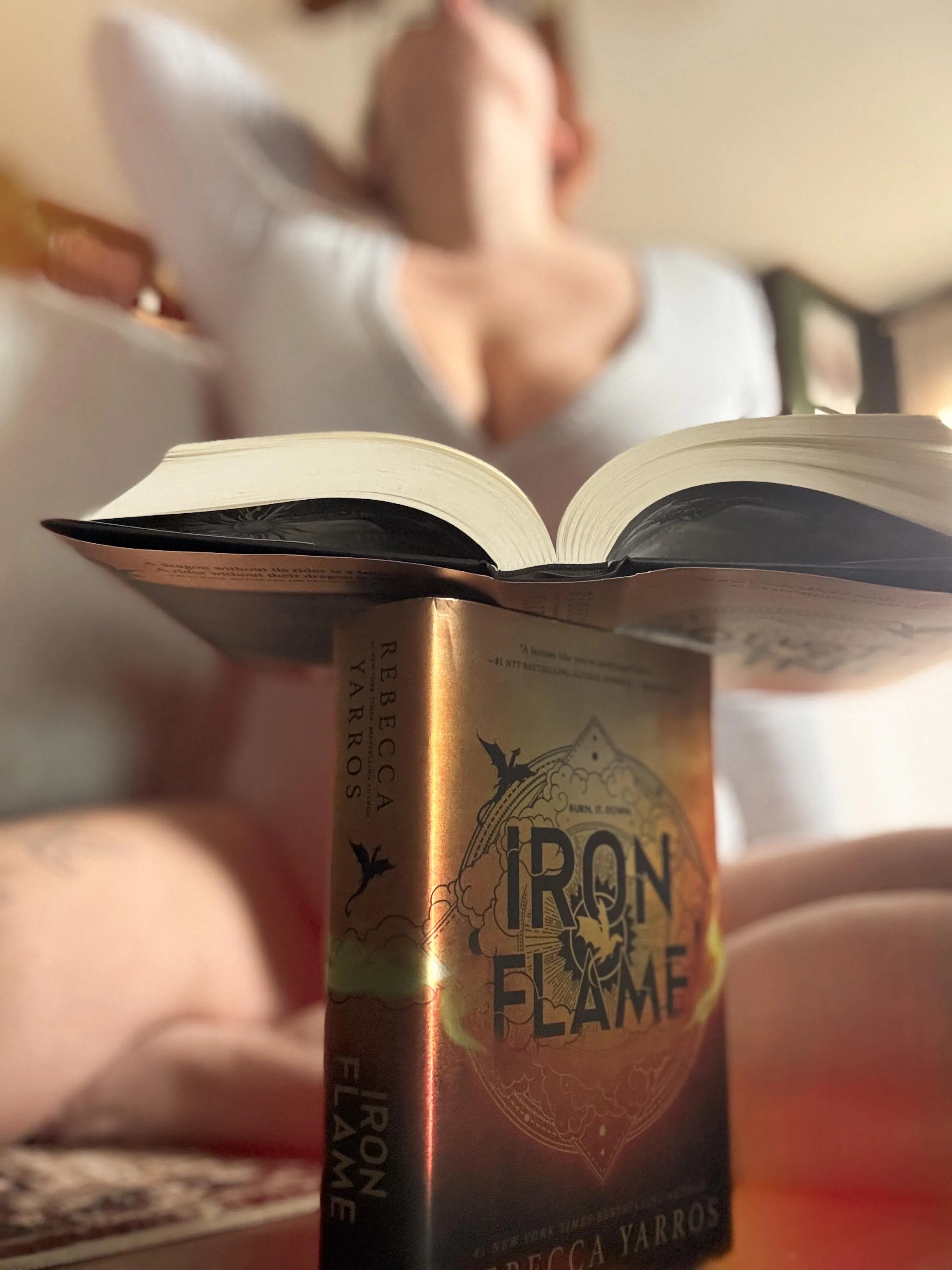 A song of dragons and cleavage