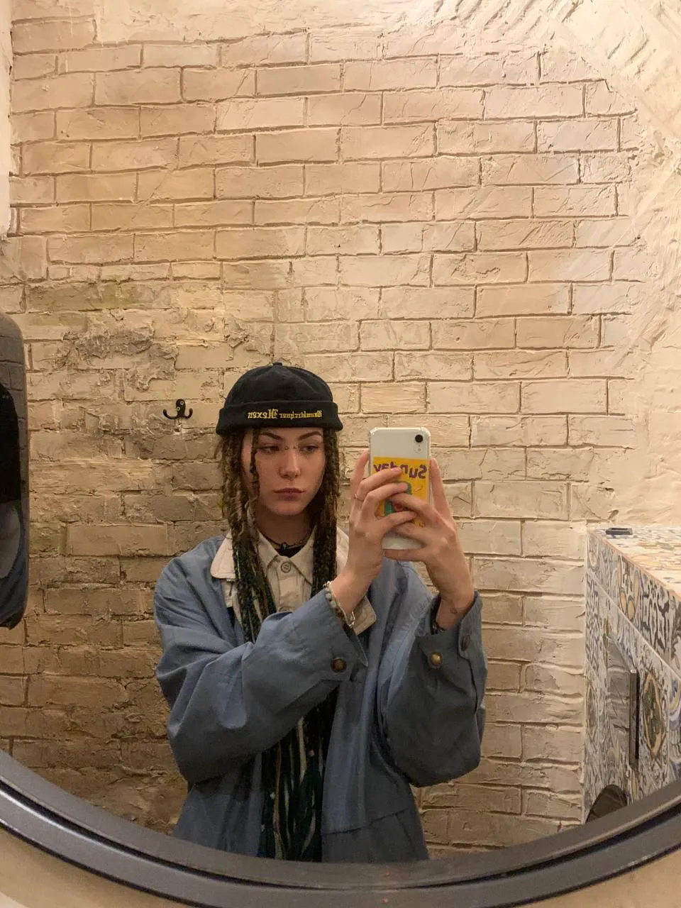 all the boys are scared of me, but I'm kind :3