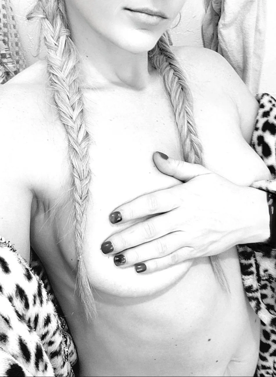 I like to start my day in the gym. How do you start yours??