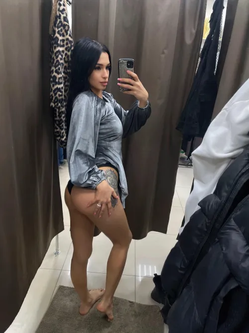 I'm in urgent need of a closet makeover