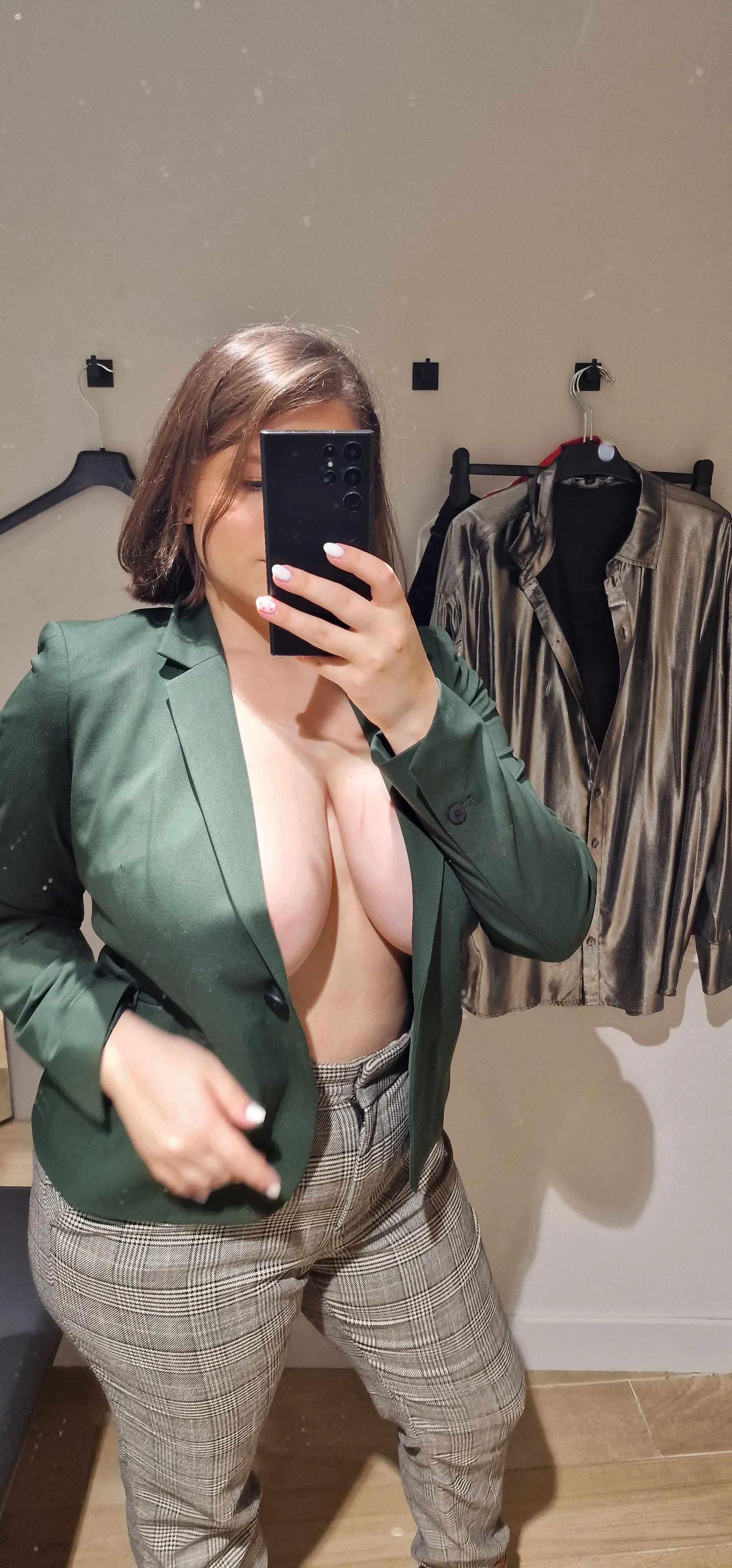 Kind of like this green