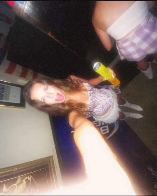 looking for a daddy. i verify