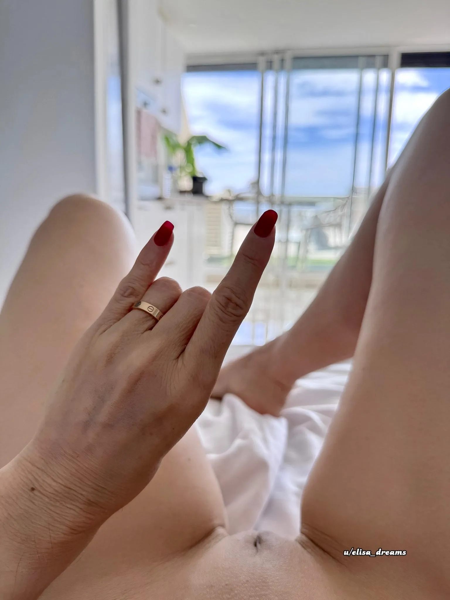 Slip between my legs