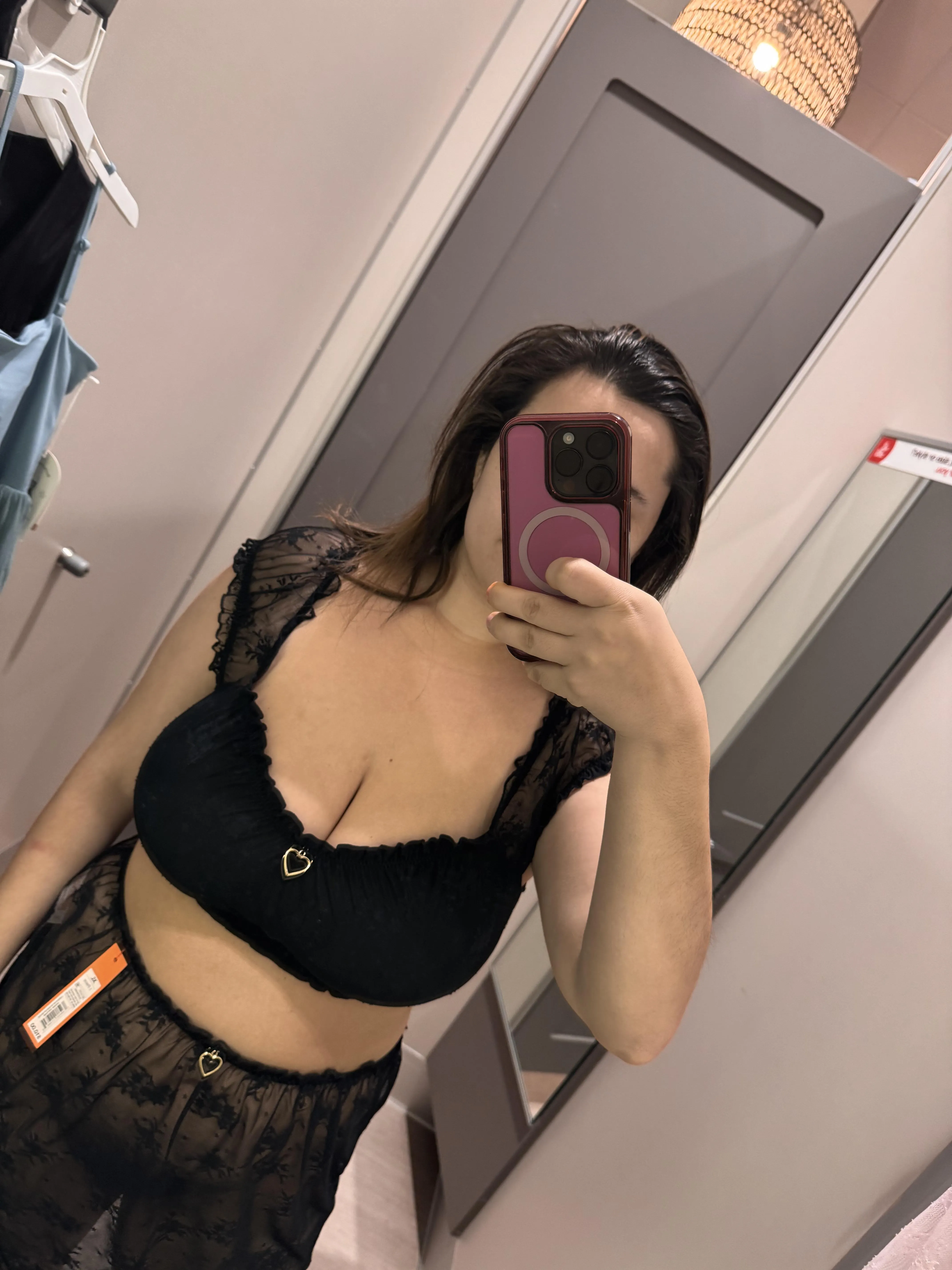 Valentines day always brings out cute “outfits” (;