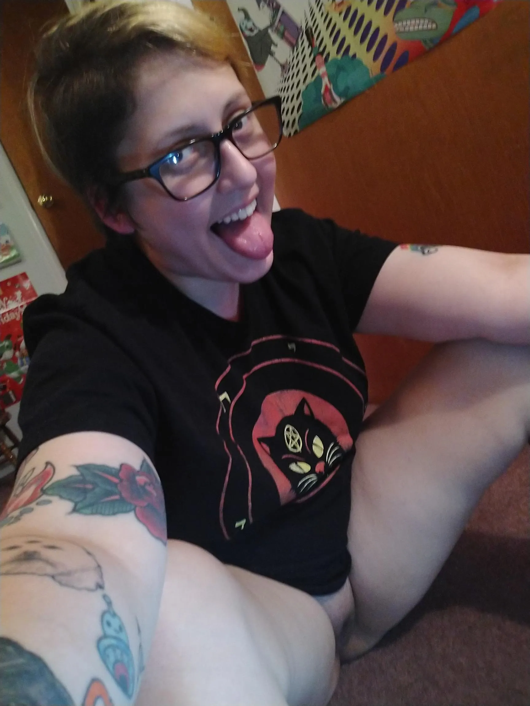 wanna join me for a half naked hangout?