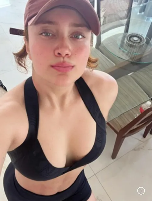 Wanna workout with me