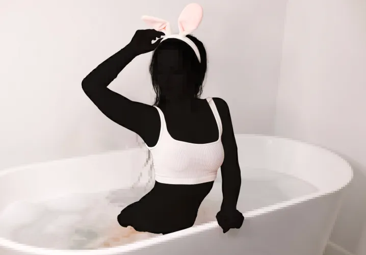 You can almost see the pixels on my body...almost