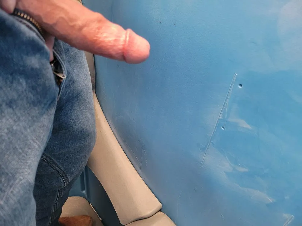 35 [M4M] looking for a jo buddy that does not have to hide from the wife