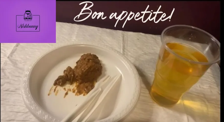 Available to do content and delicious scat packages [UK]. I’m also a verified femscat model. Search “Nishbunny” [selling] 