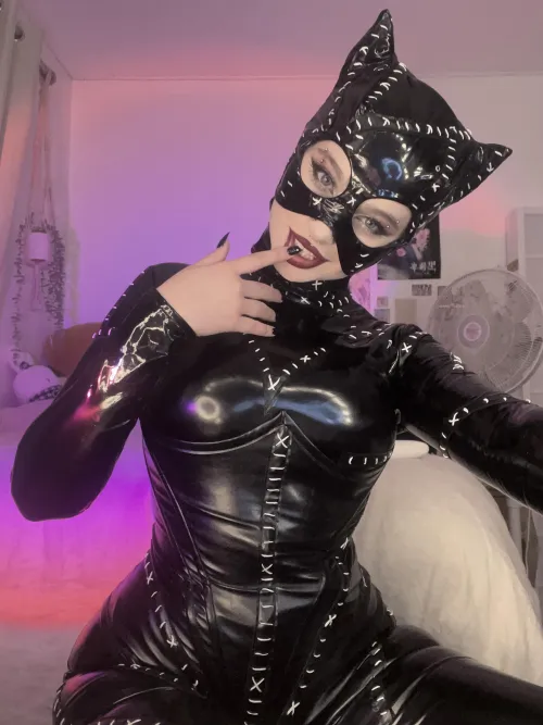 me as catwoman (iheartpidge)