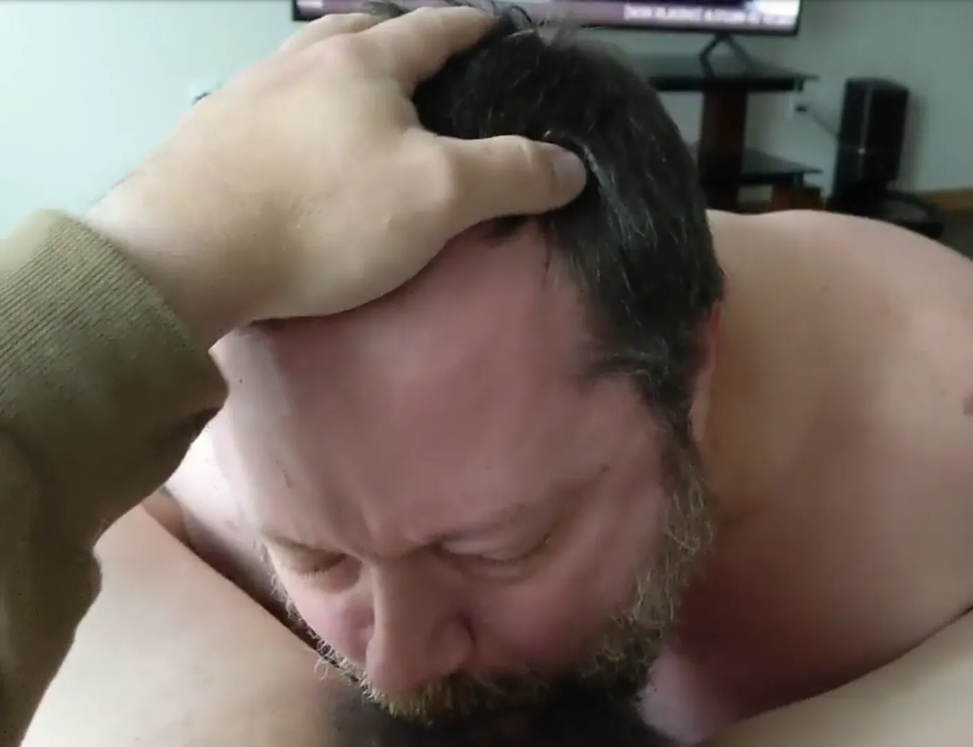 Should I show more of my face or am I recognizable in this pic? Just a cocksucker here