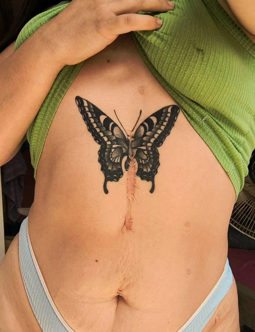 Tell me I’m pretty?	