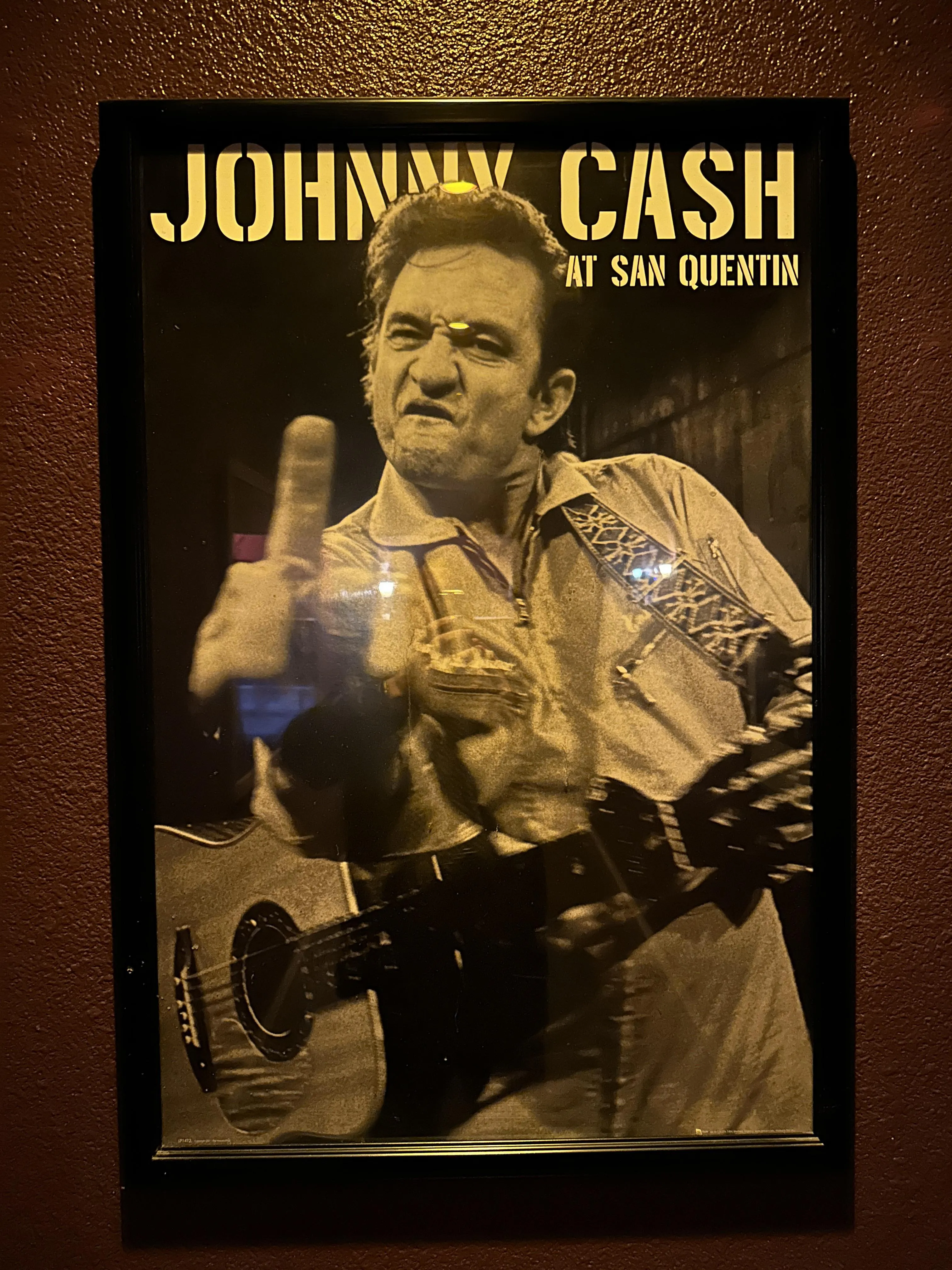 5 minutes ago, on the way to take a piss in this Vegas bar, I saw this iconic image - and it’s the message I’d like to send to ALL of you 20,000+ motherfucking motherfuckers: