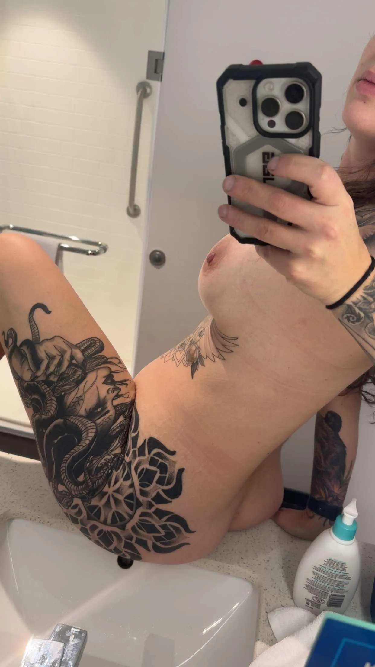 Answer me quickly, will you fuck me yes or no