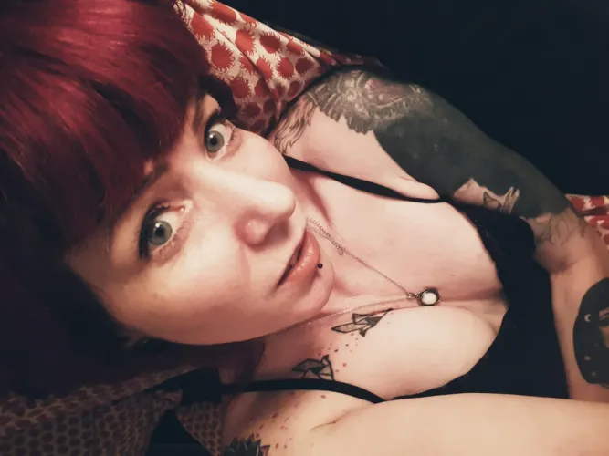 J'aimerai qu'on ajoute du sel à ma vie et à mon WE... Ou peut être juste du sperme sur le visage et les seins ?