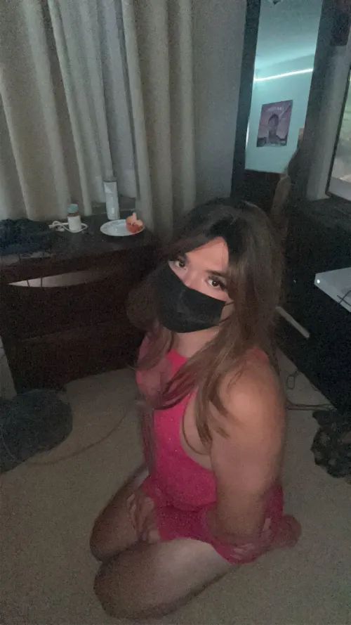 just love being on my knees! 