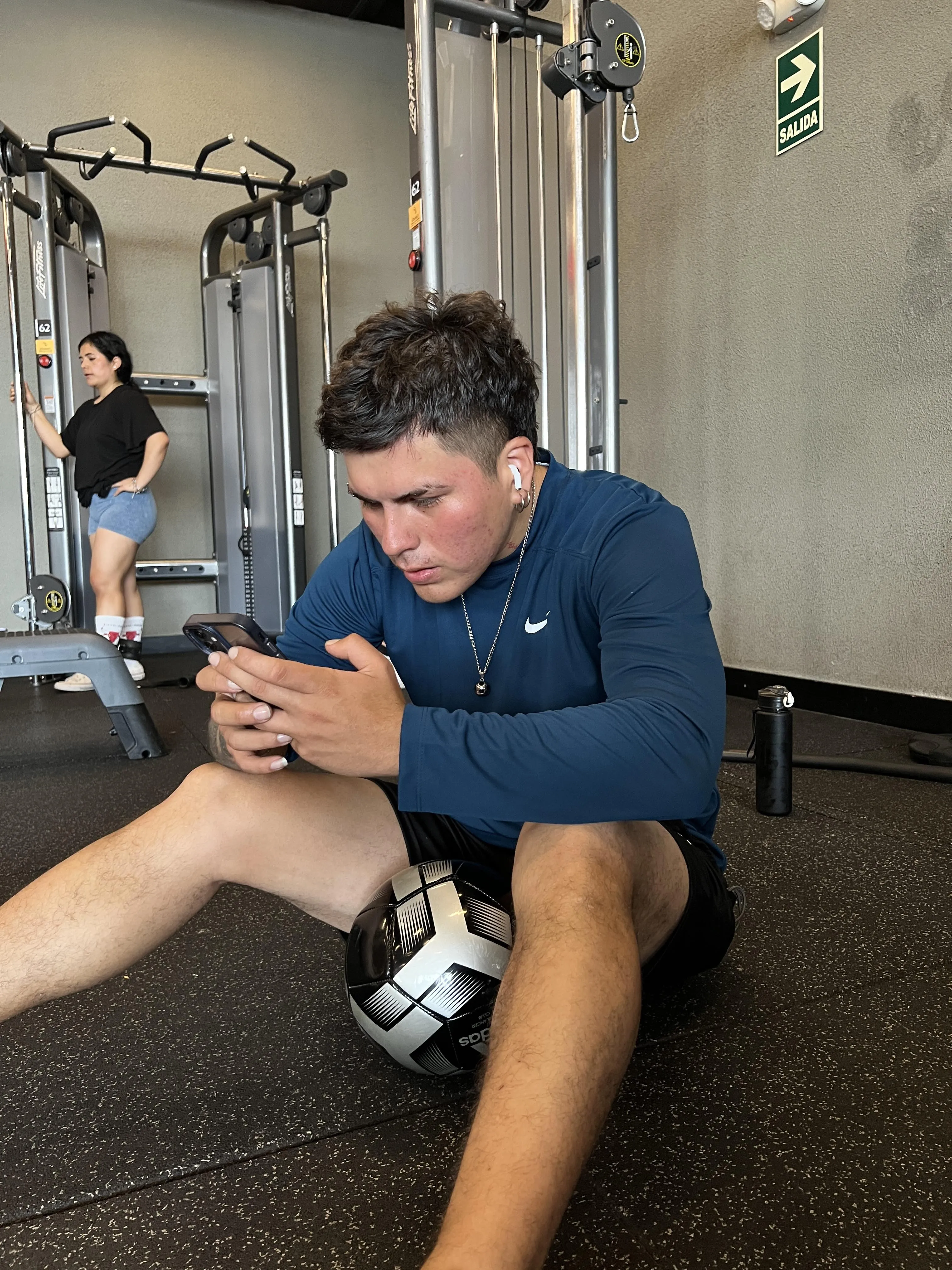 A normal day at the gym strengthening my legs and thighs is crucial for the upcoming important matches