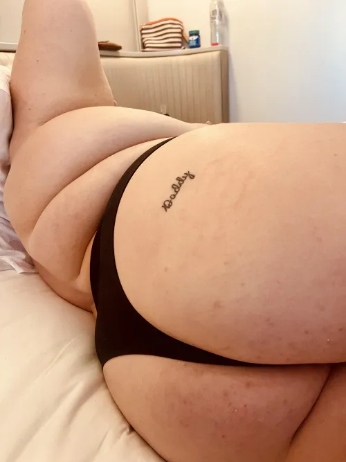 Any Daddy’s want to spoil a BBW Aussie babe? 