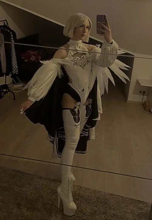 Do you think these heels fit my new 2B cosplay?