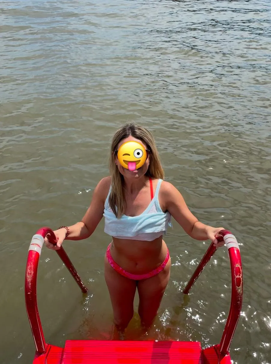 Dock days & sunshine 