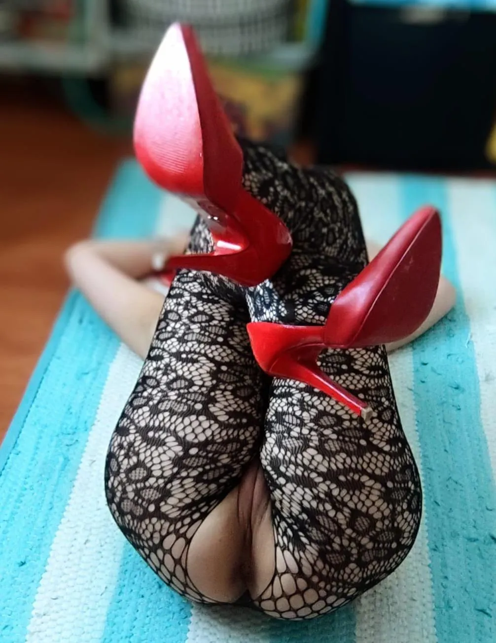 [F] You like High heels
