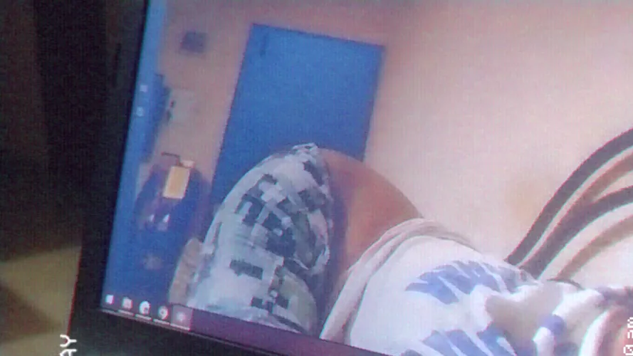 First 30 upvotes get free nudes!