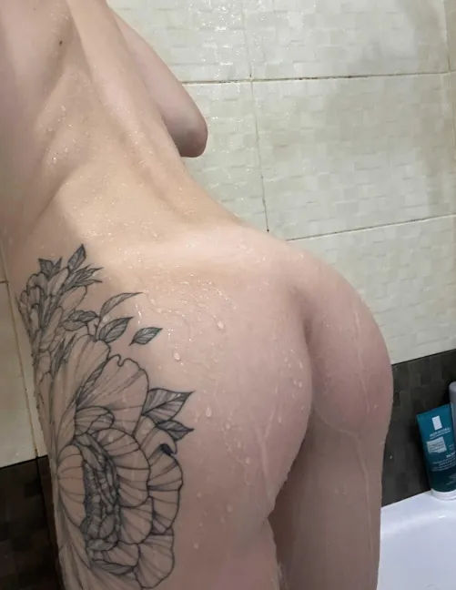 I'll be waiting for you like this in this shower