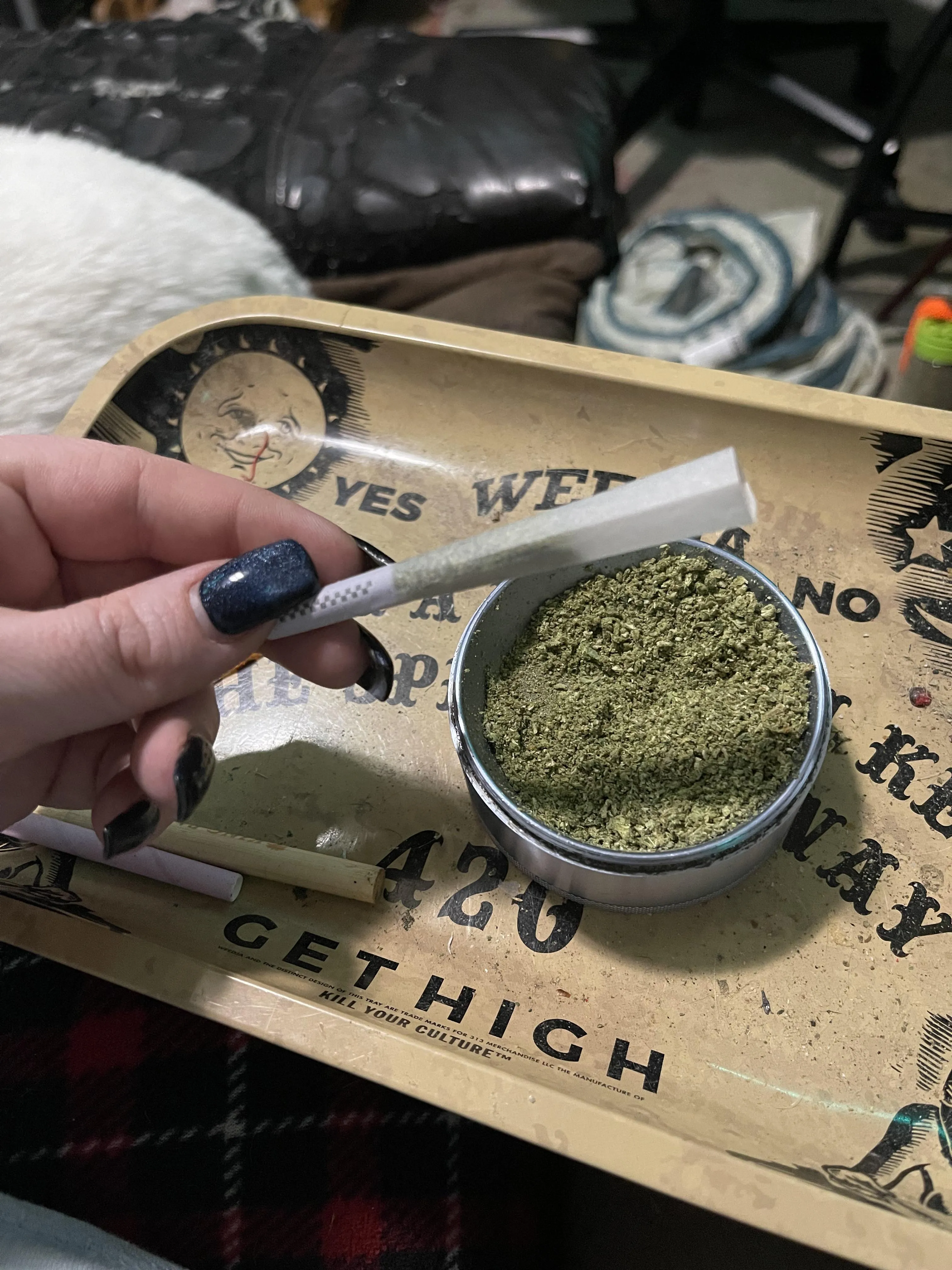 Let’s get high together 