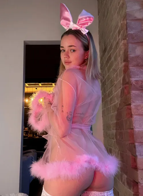 Ready to sit on you tonight and get a little cumshot)