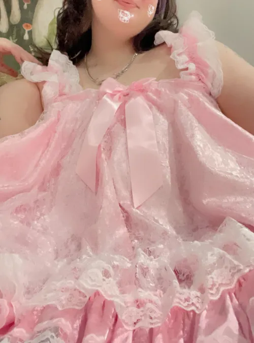 smol pup all dressed up!!