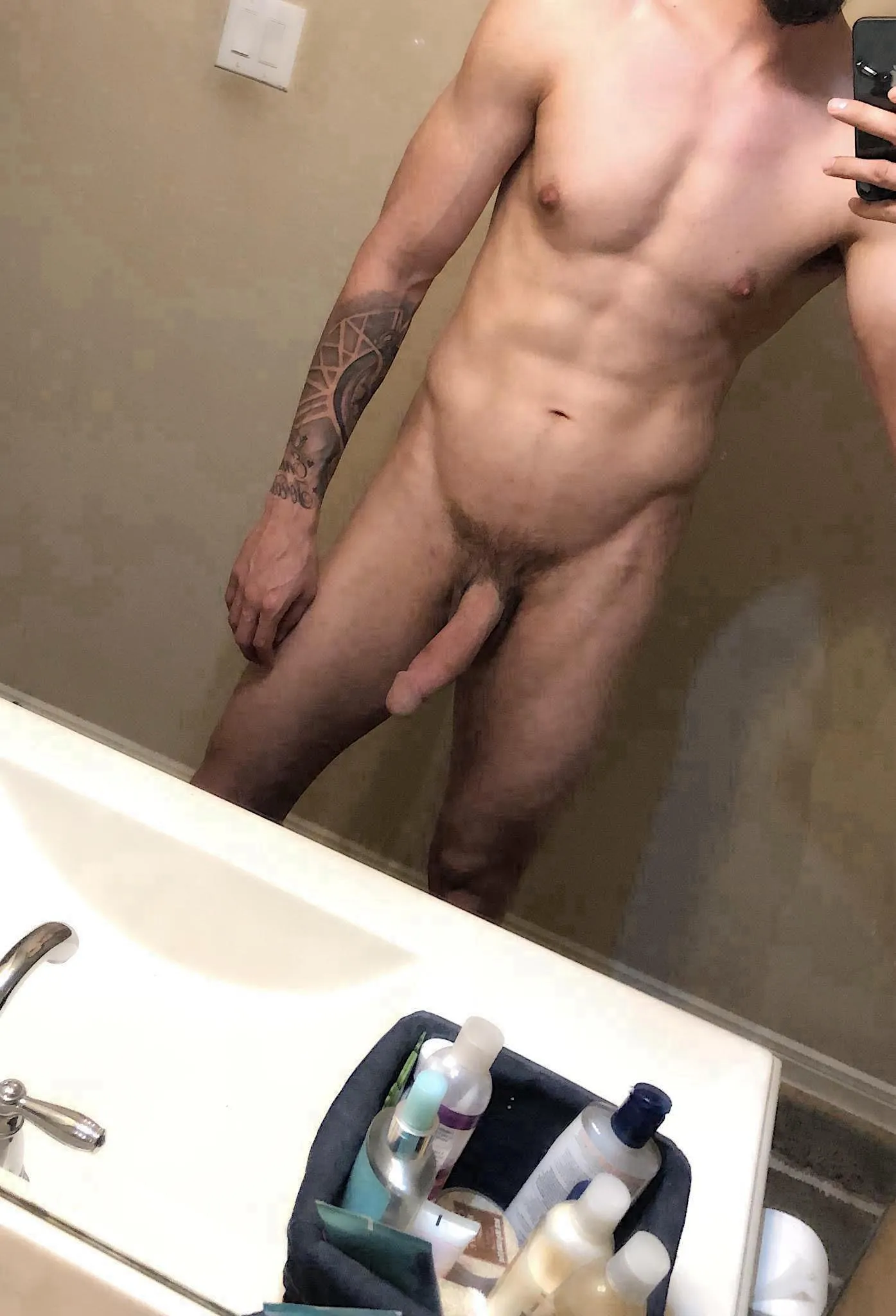 32 [M4F/MF] working from home this week? Let’s have some fun 