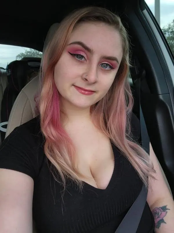 Cleavage and make up on point yesterday lol