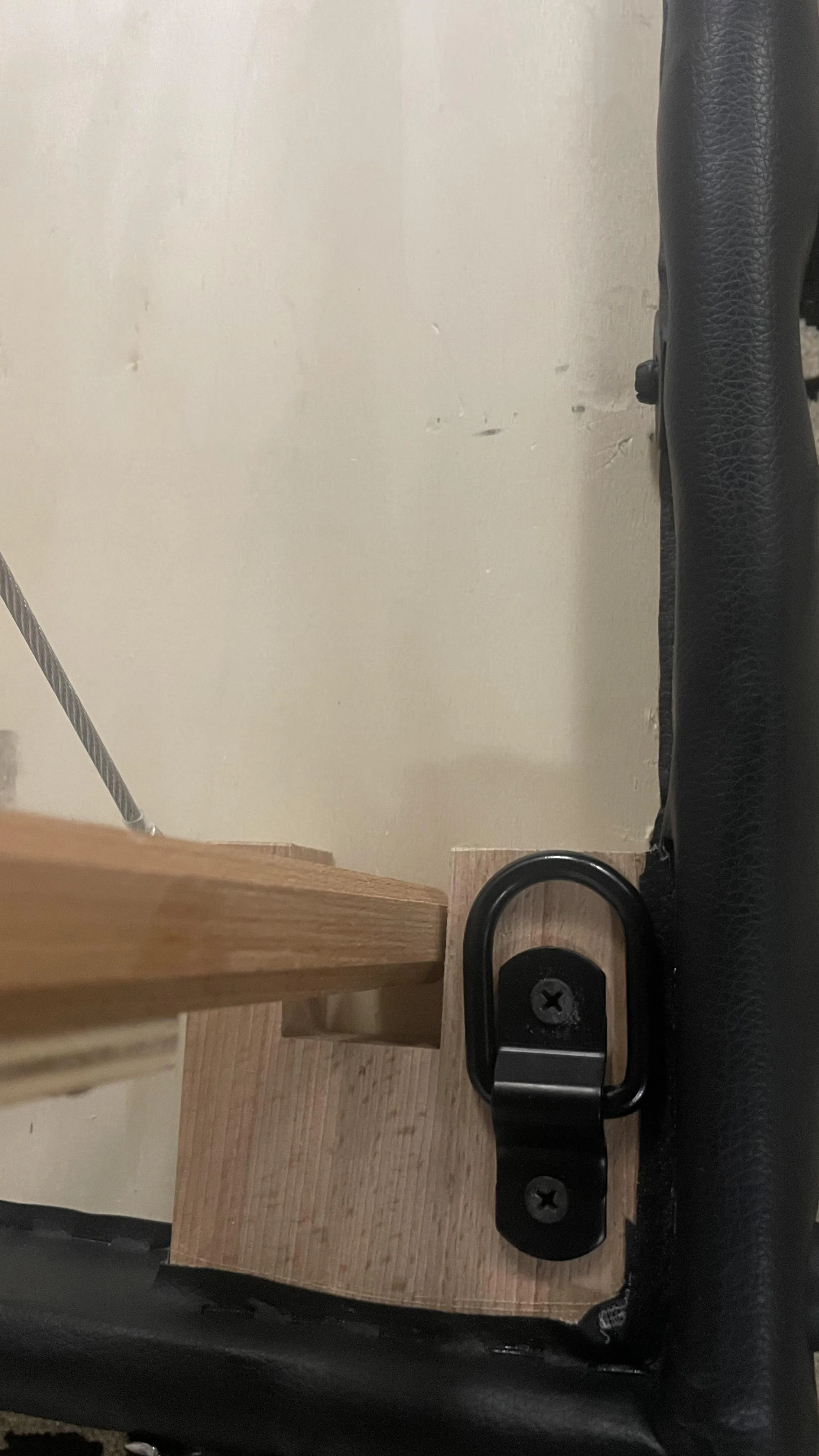 Easy anchor point for the massage table many of us have. And all of us should have…