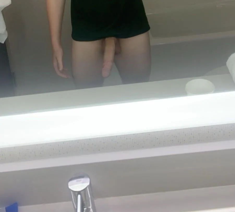 Free let’s meet 8” send pics 